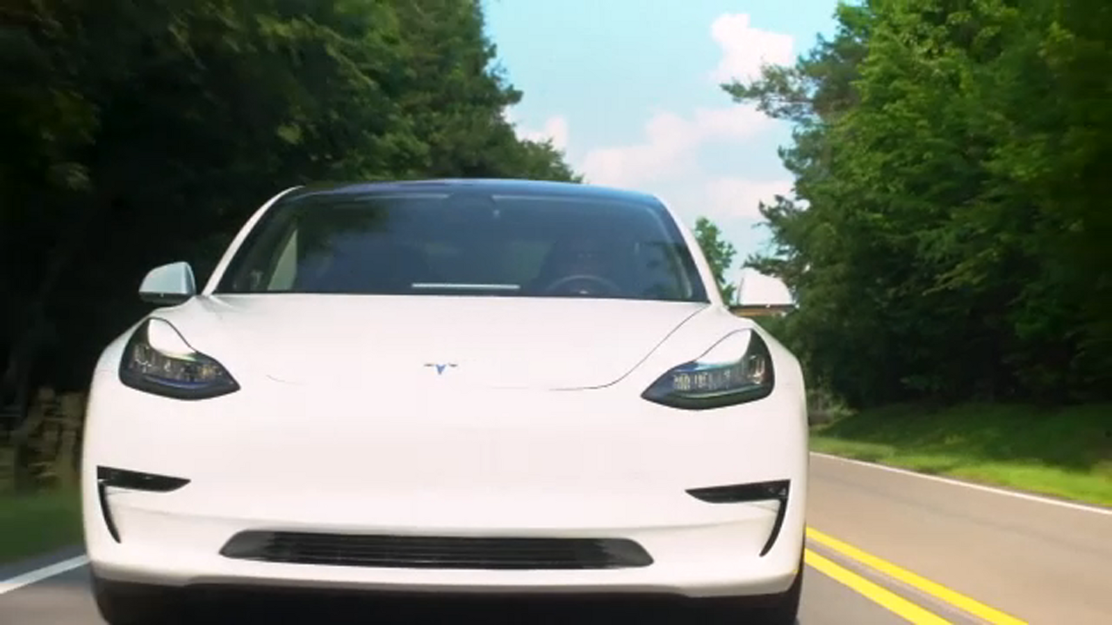 New Texas laws: Under Senate Bill 505, electric vehicle drivers will have to pay extra $200 registration fee per year - Vimarsana News