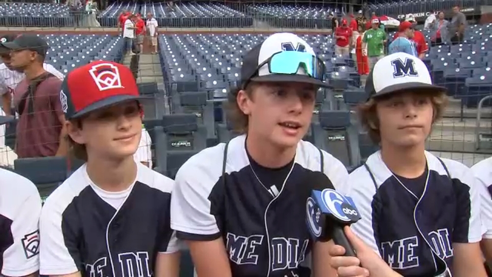 Phillies celebrate Media baseball team's LLWS run