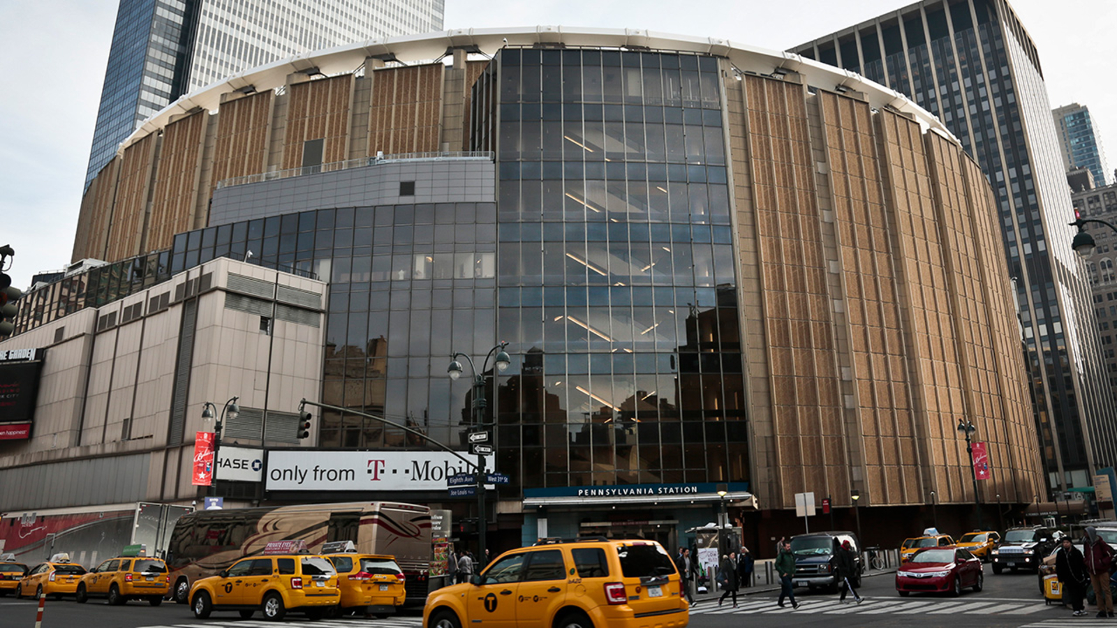 Council subcommittee approves 5-year special permit for Madison Square Garden to continue to reside over Penn Station - Vimarsana News