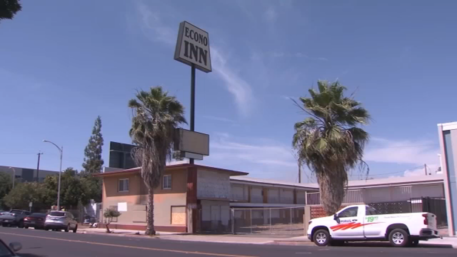 California State Treasurer visits Fresno to assess affordable housing