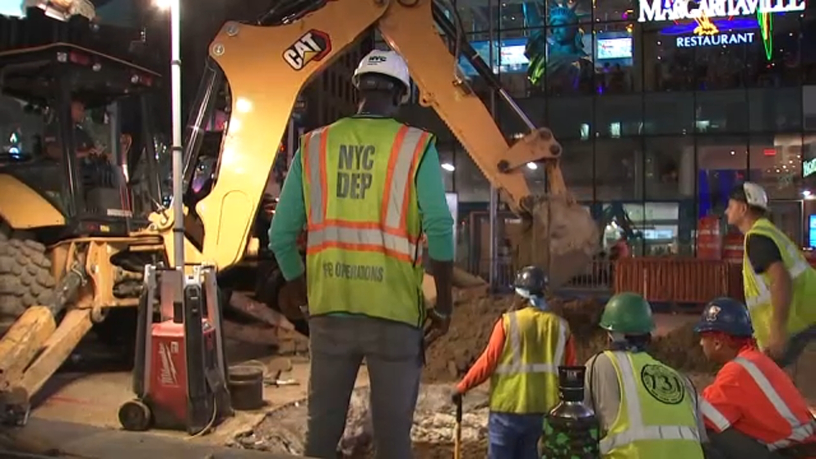 Times Square water main break: Subway service restored, traffic moving again after water main break - Vimarsana News