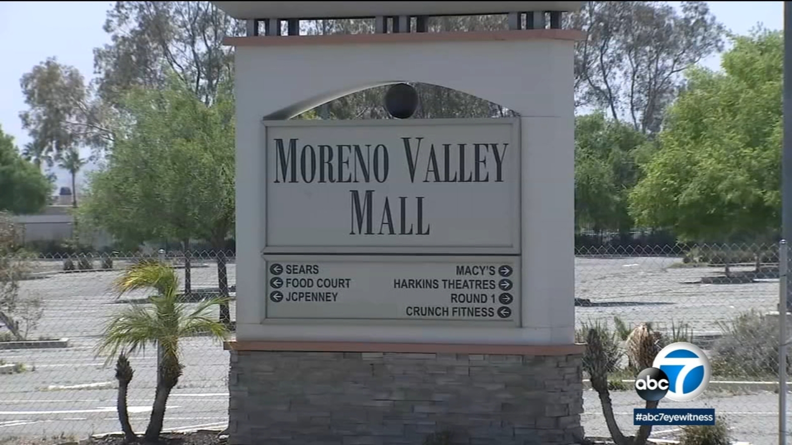 Moreno Valley Mall to require unaccompanied minors to wear ID lanyards in aftermath of fights - Vimarsana News