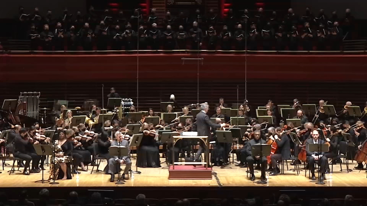 Union for Philadelphia Orchestra musicians authorize strike
