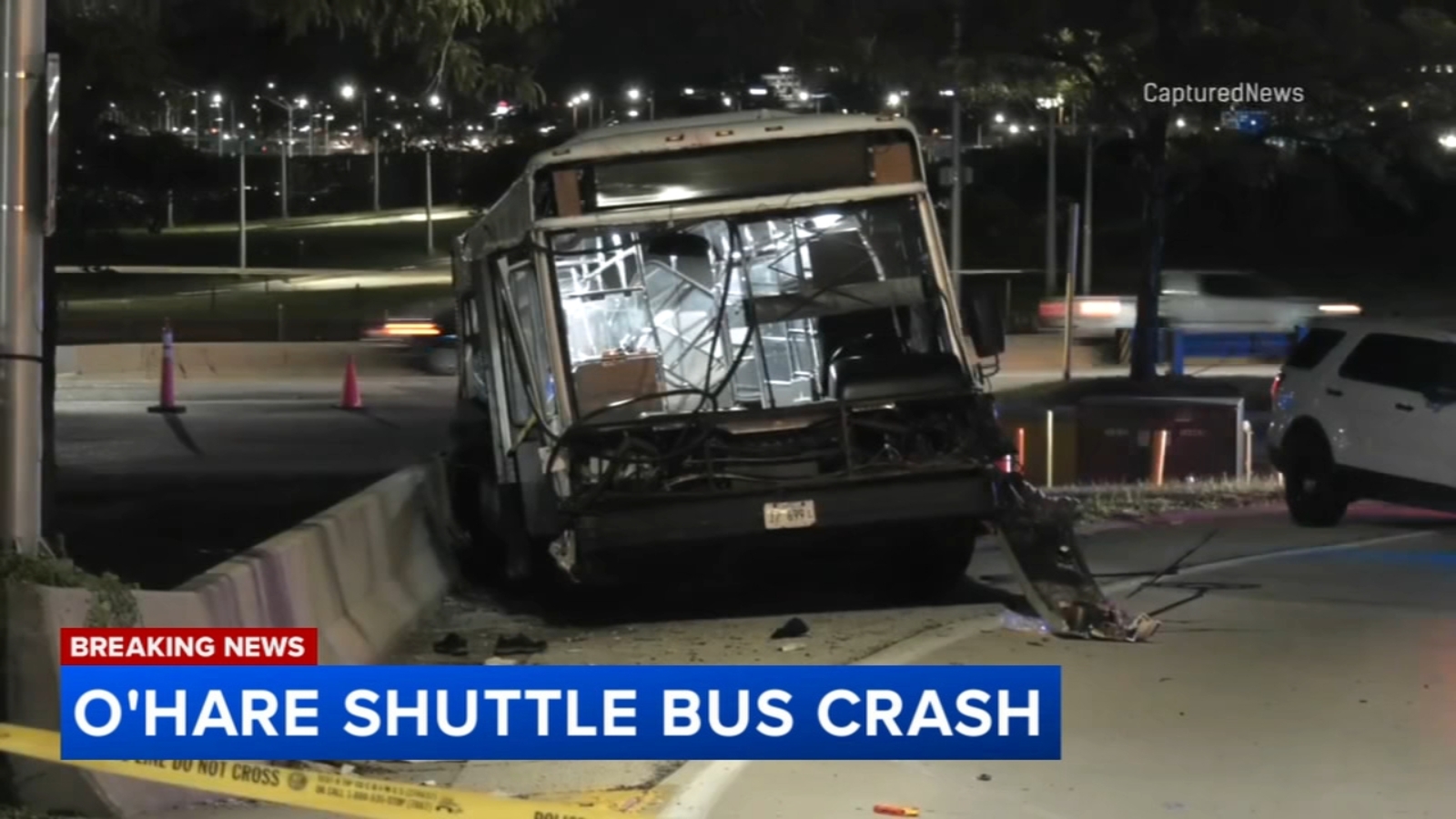 O'Hare Airport shuttle bus crashes at Terminal 5 - Vimarsana News