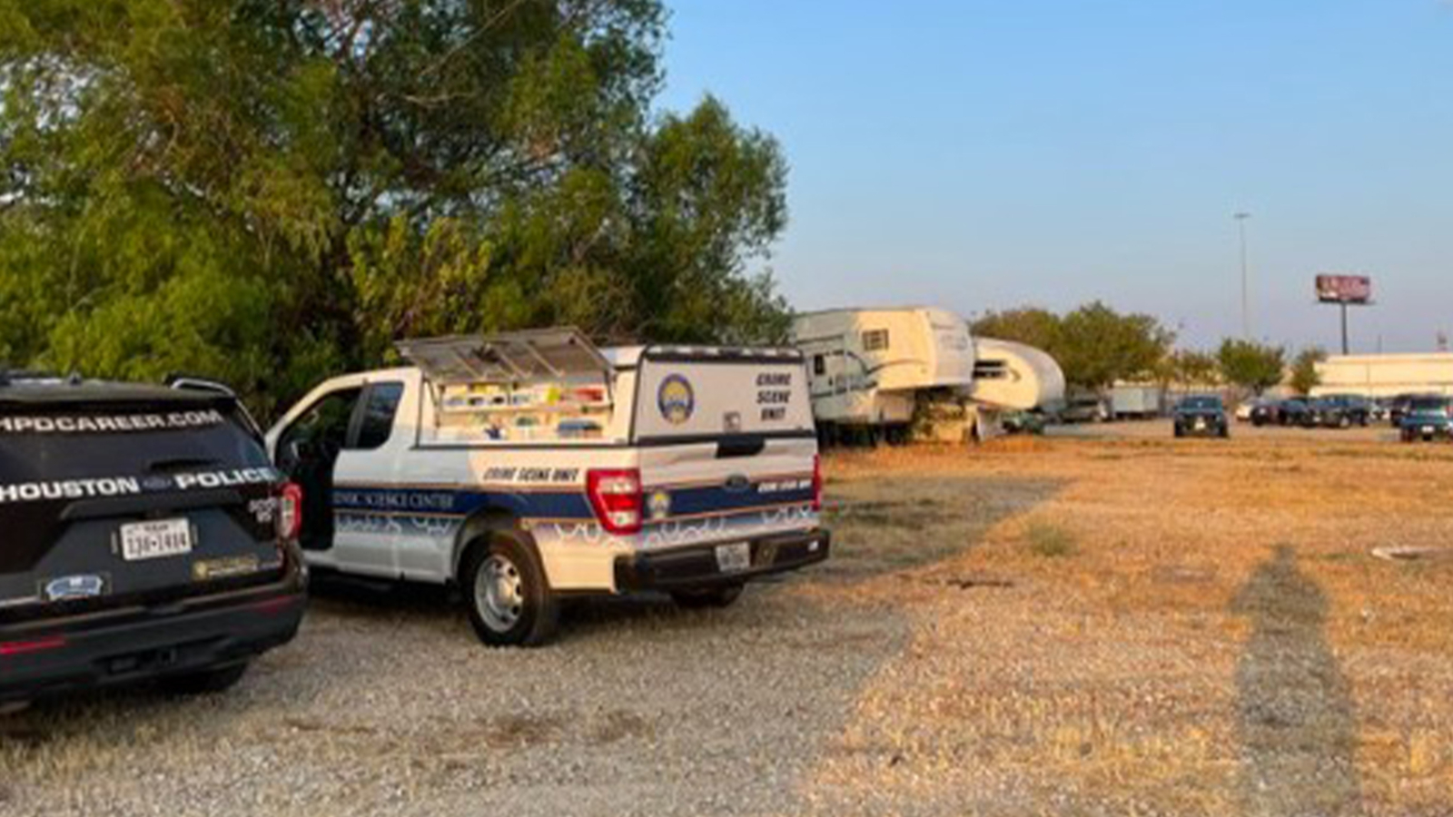 Body found in trailer Houston Police Department investigating after