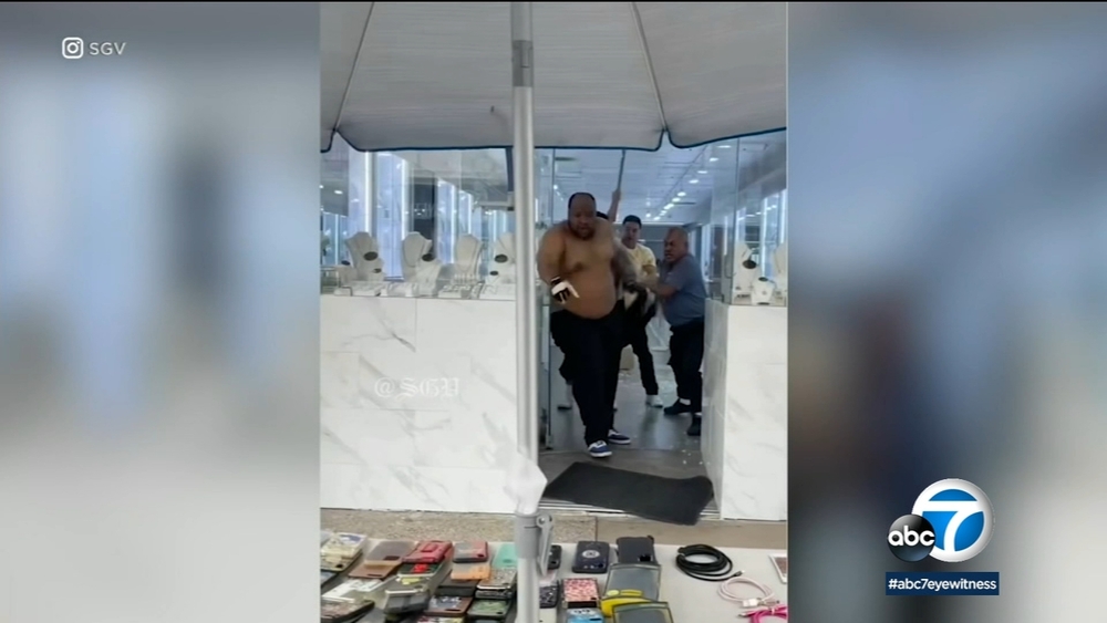 El Monte jewelry store employees fight back, chase off thief