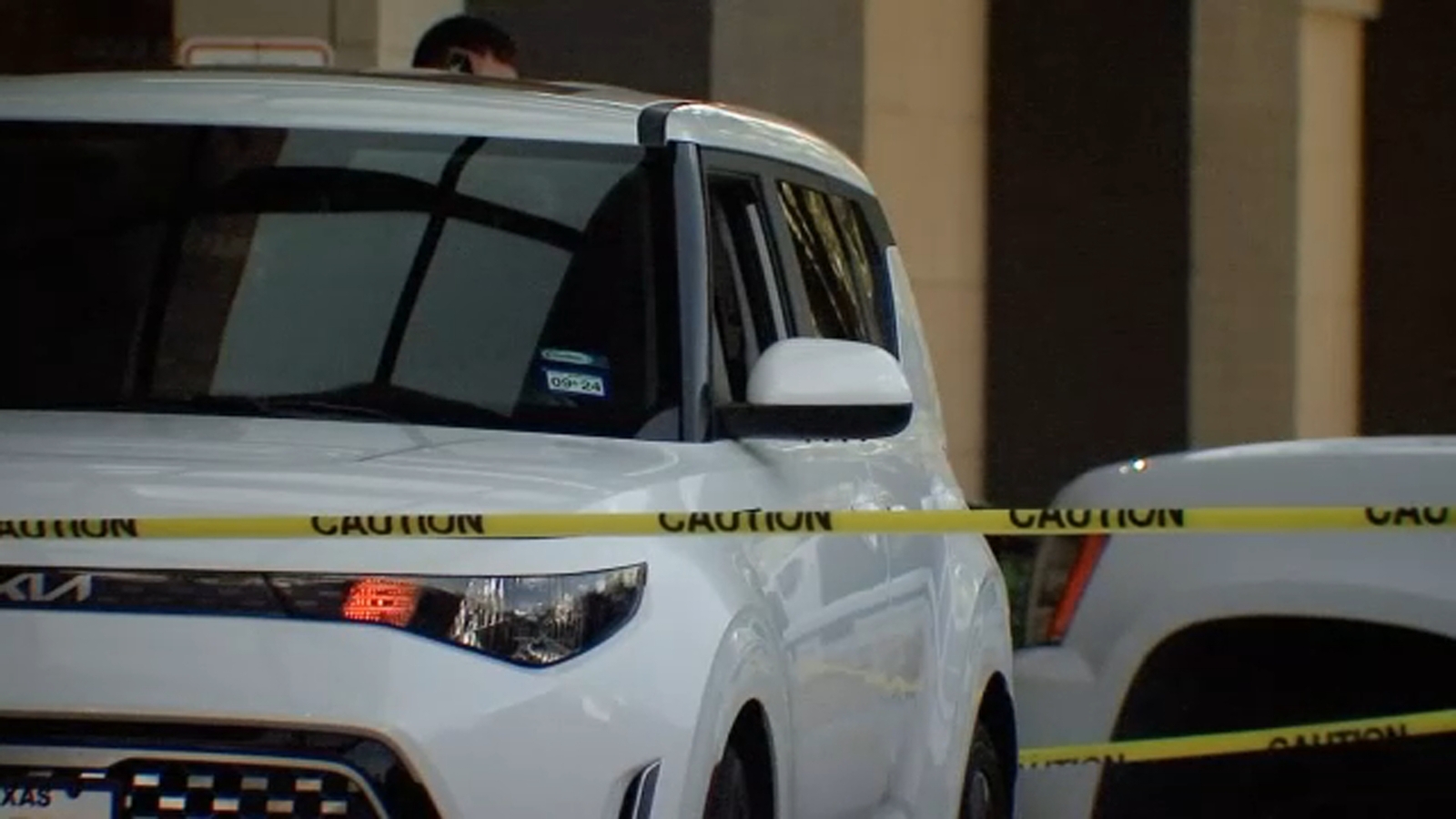 Lyft passenger shot: Man in his 20s shot after being picked up by rideshare driver near FM 1960 and North Freeway - Vimarsana News