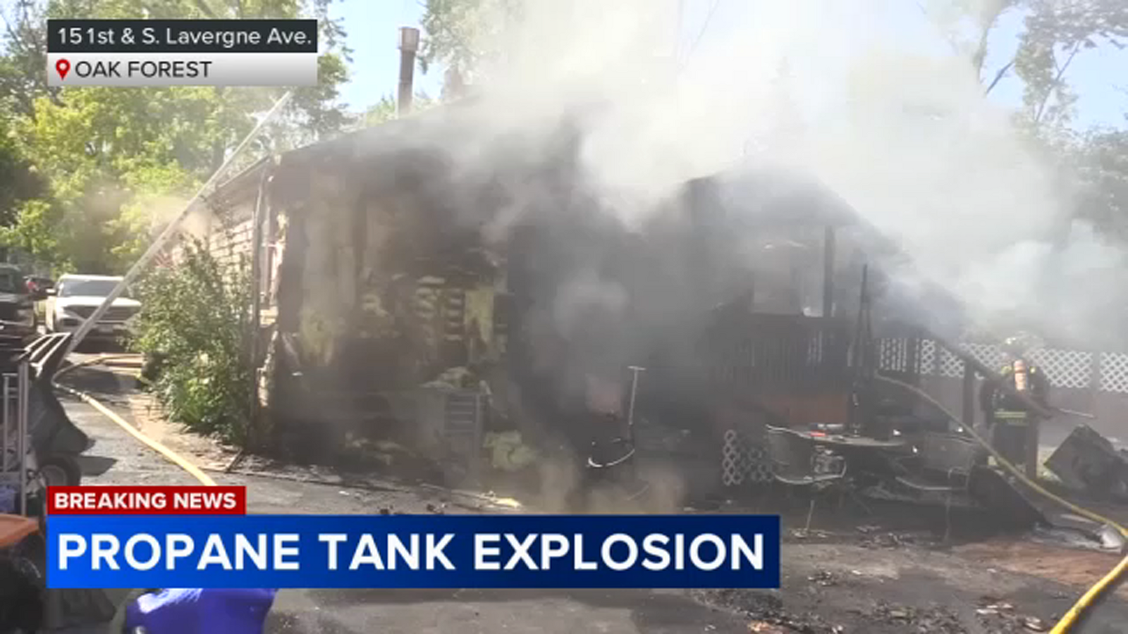 Propane tank from gas grill causes explosion, house fire in Oak Forest