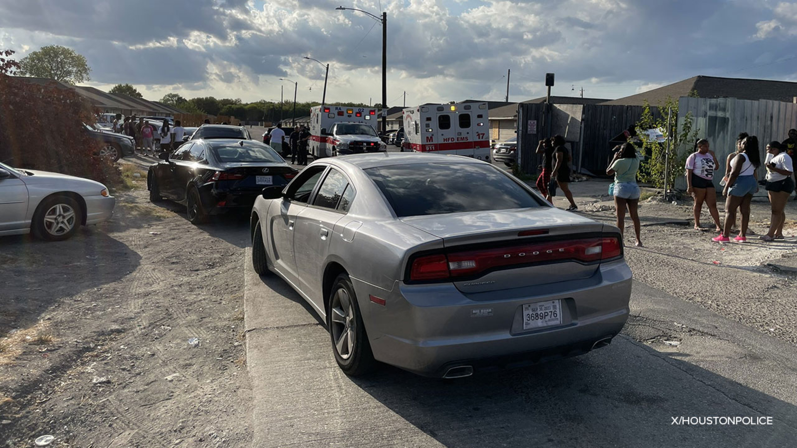 Shots fired on Faulkner Street on Houstons south side leaves 2 men dead police say
