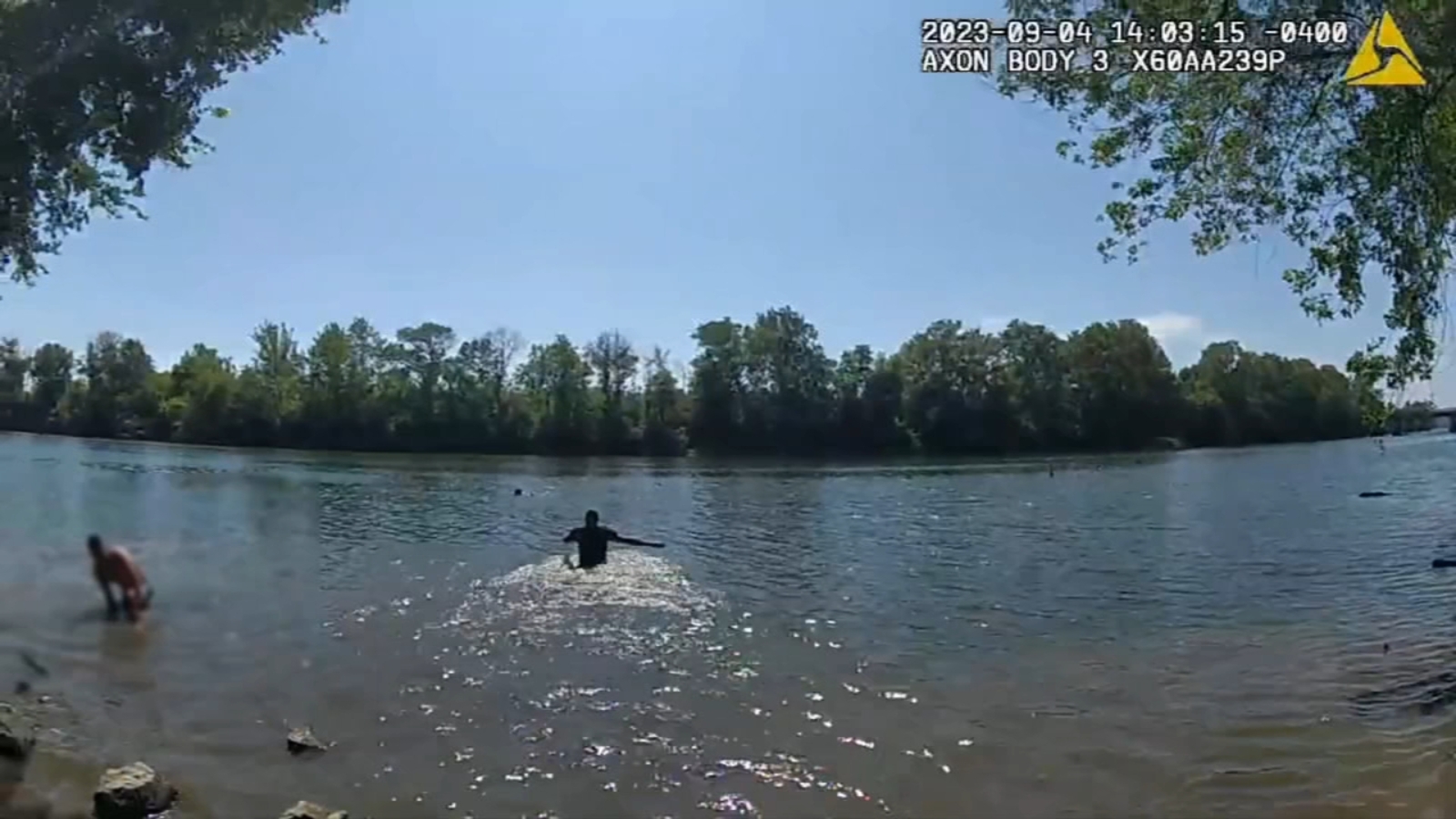 Dramatic video captures rescue mission as Norristown, Pennsylvania cop