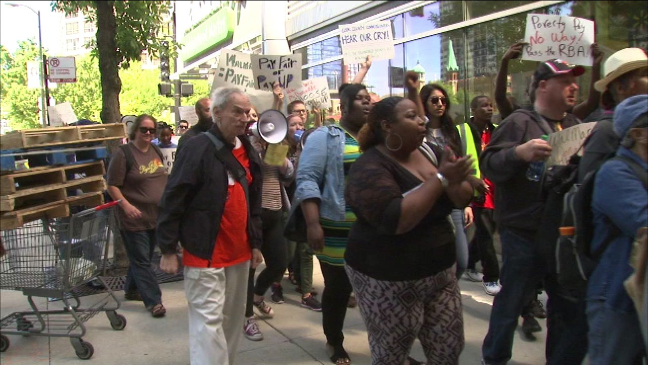 Protesters at the West Loop Walmart on June 8, 2016.