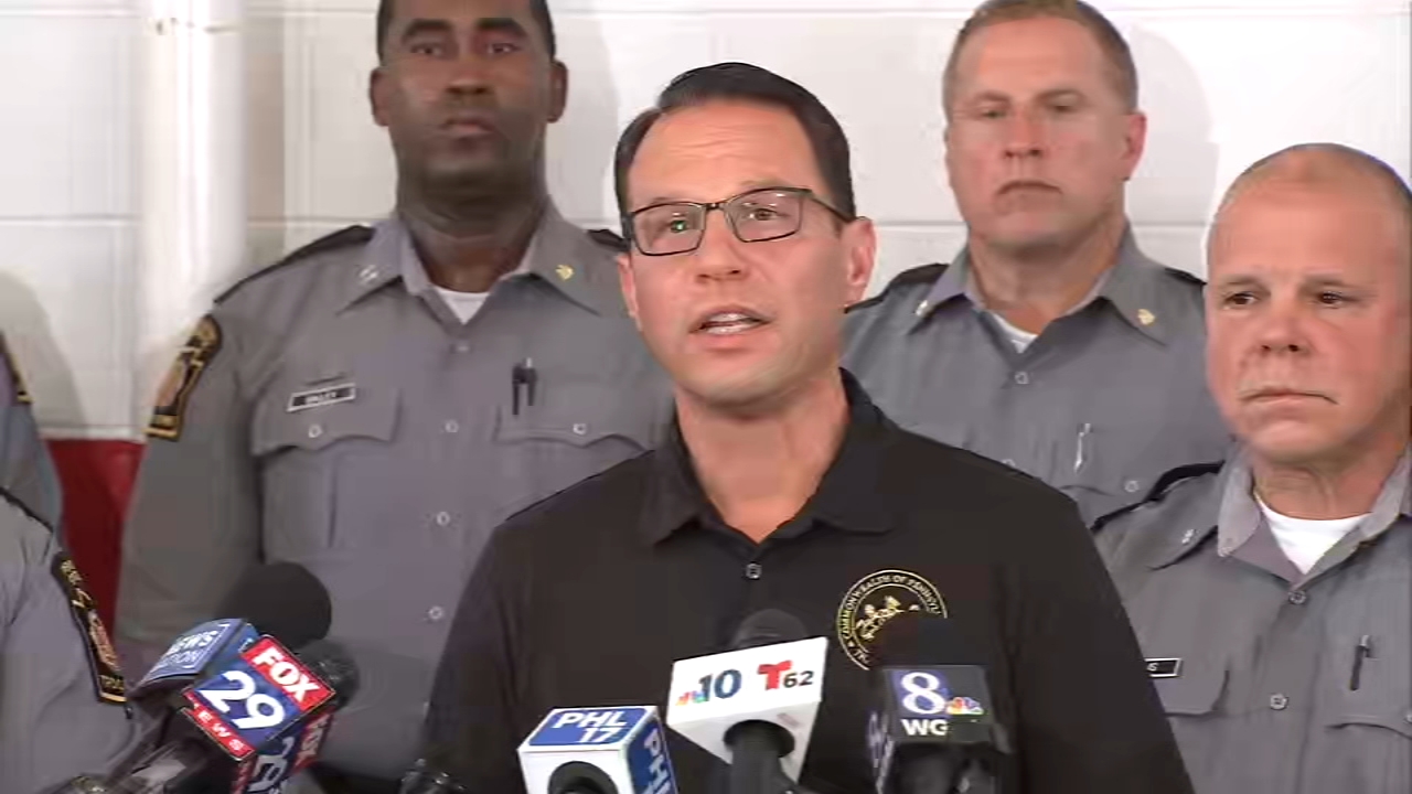 Pa. governor offers to replace Eagles hoodie stolen by inmate