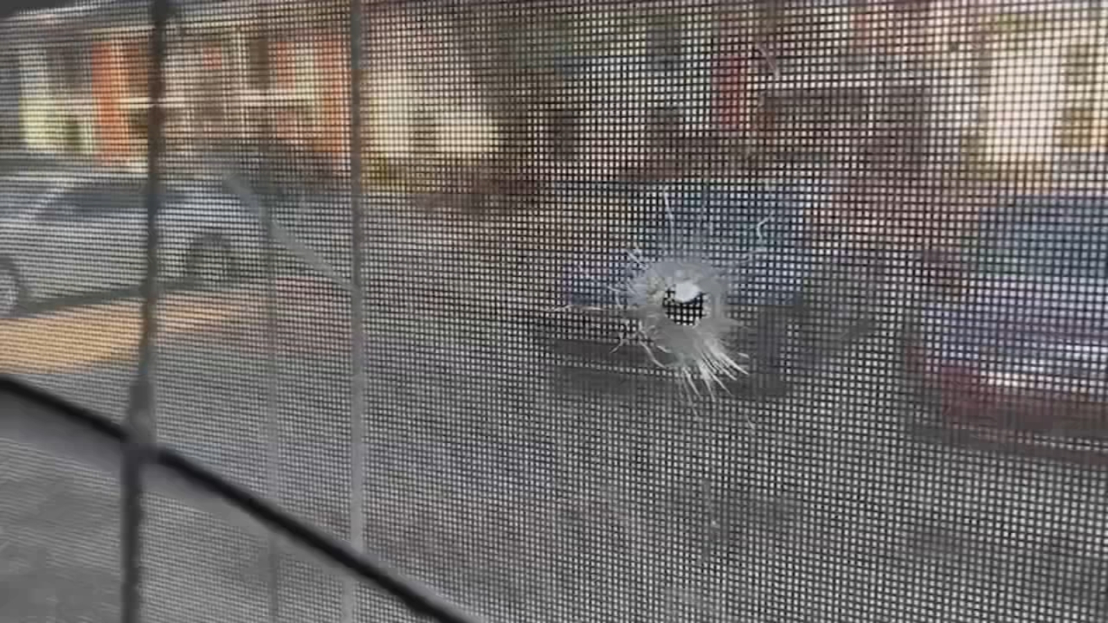 HPD releases body camera video of officer shooting that missed suspect hit apartment HPD releases body camera video of officer shooting that missed suspect hit apartment