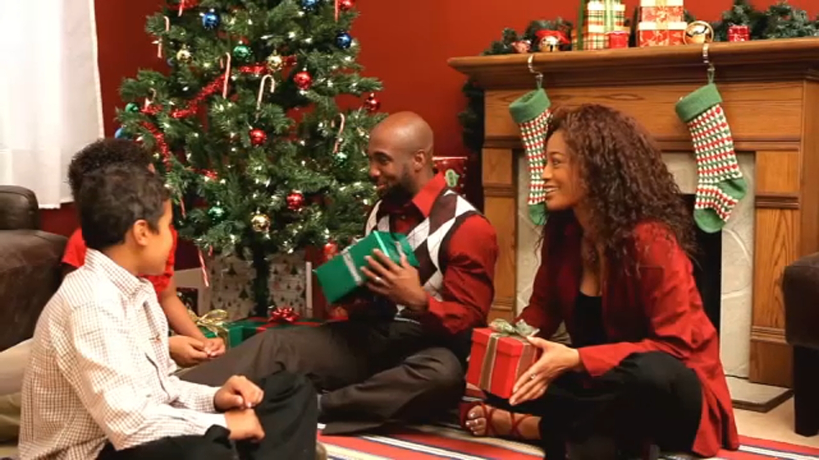 100 days until Christmas early shopping and travel tips | 7 On Your Side - Vimarsana News