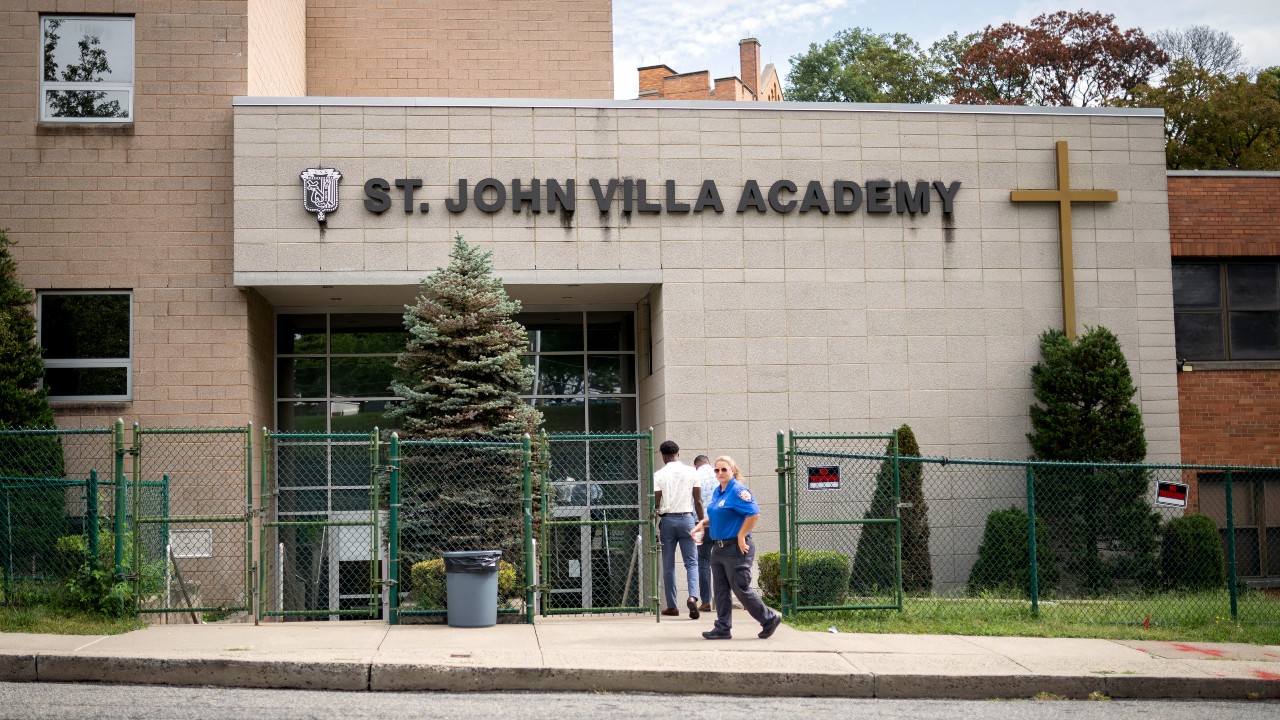 Lawsuit challenges NYC's placement of migrants at former school