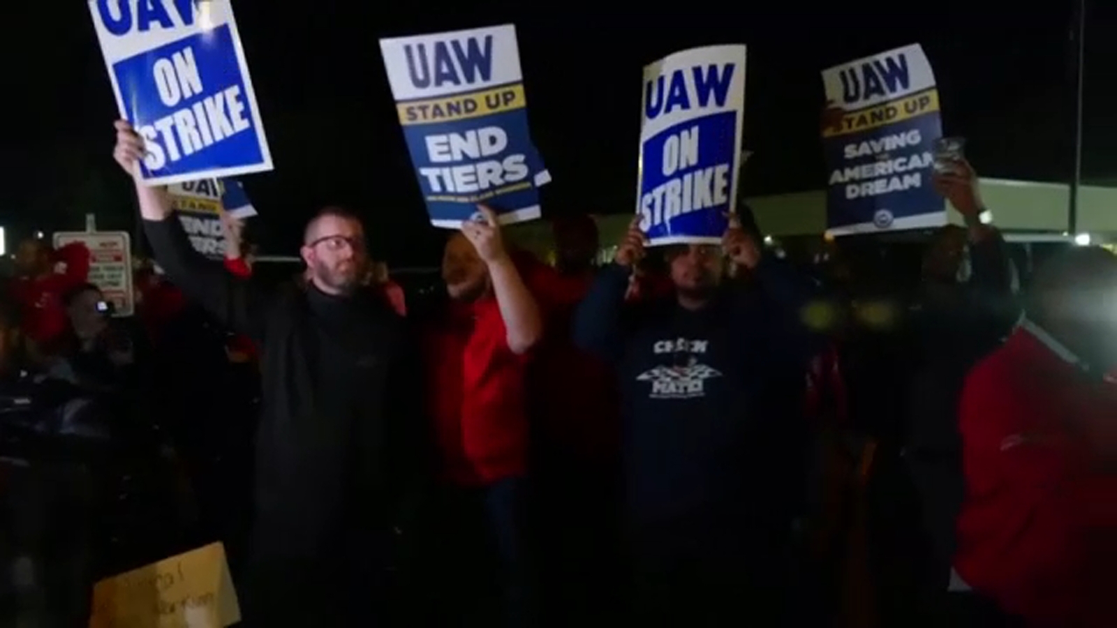 UAW update United Auto Workers strike begins at 3 plants as union automakers remain far from deal UAW update United Auto Workers strike begins at 3 plants as union automakers remain far from deal