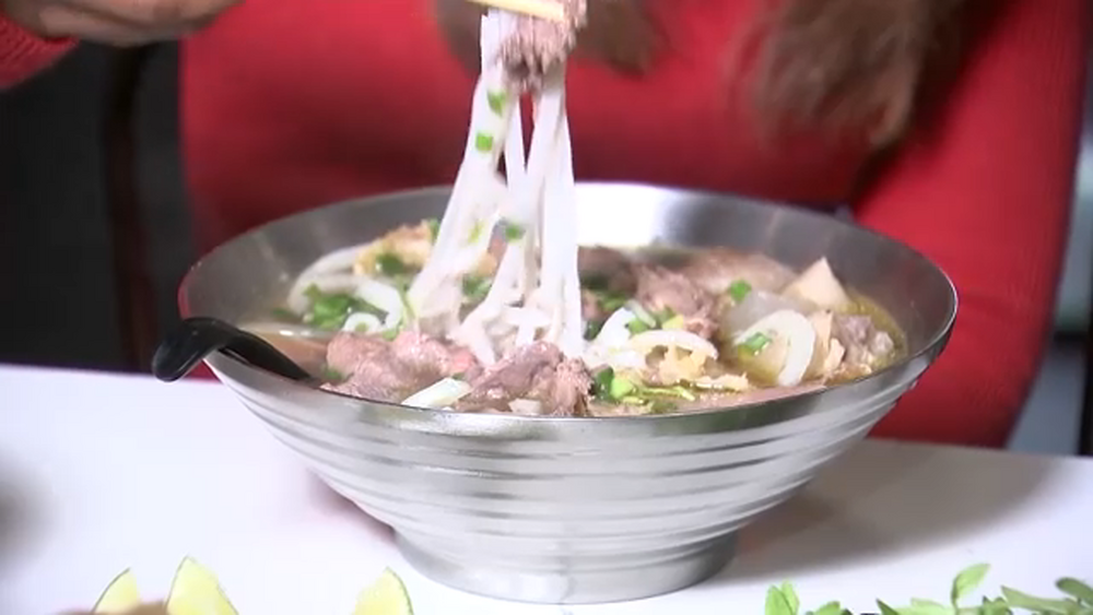 Vietnamese restaurant in Stanton makes it easy to become a 'PhoHolic'