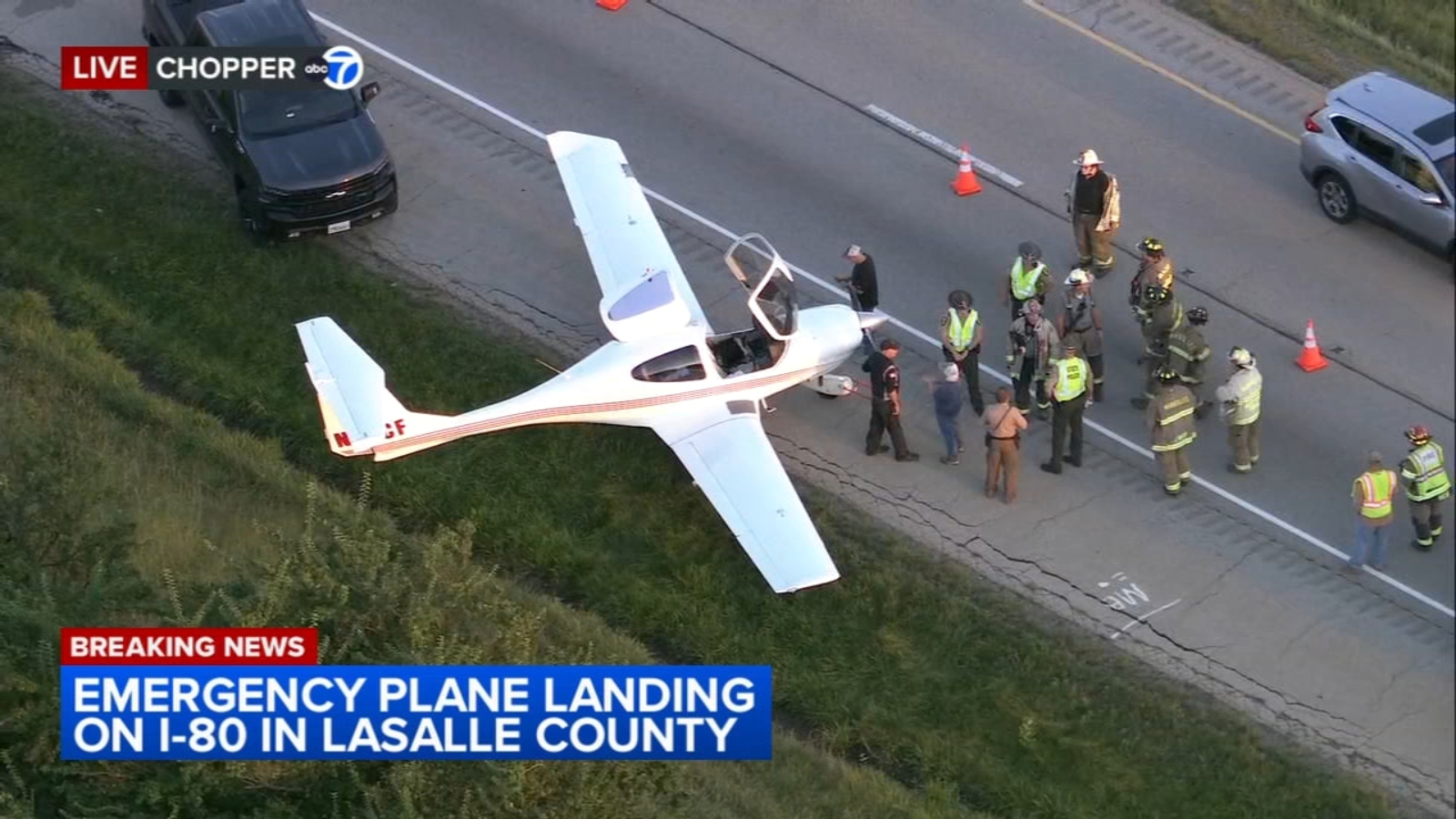 Single-engine plane lands on side of I-80 in LaSalle County after running out of fuel, Illinois State Police say - Vimarsana News