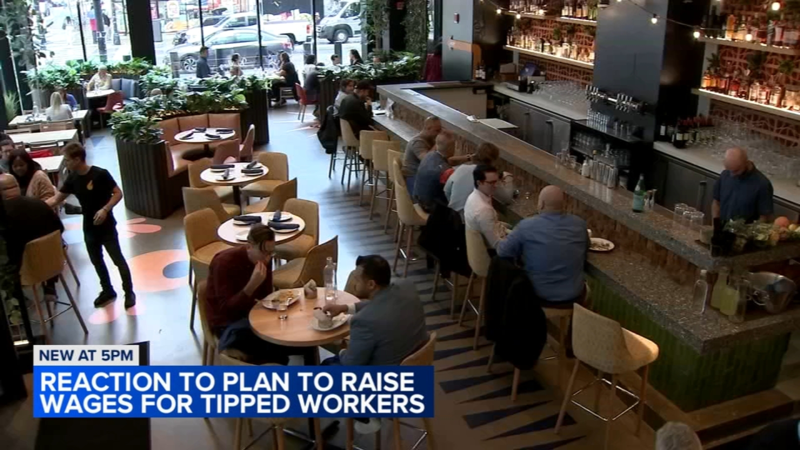 Chicago tipped minimum wage: What do workers think of the new plan to raise sub-minimum wage base pay? - Vimarsana News