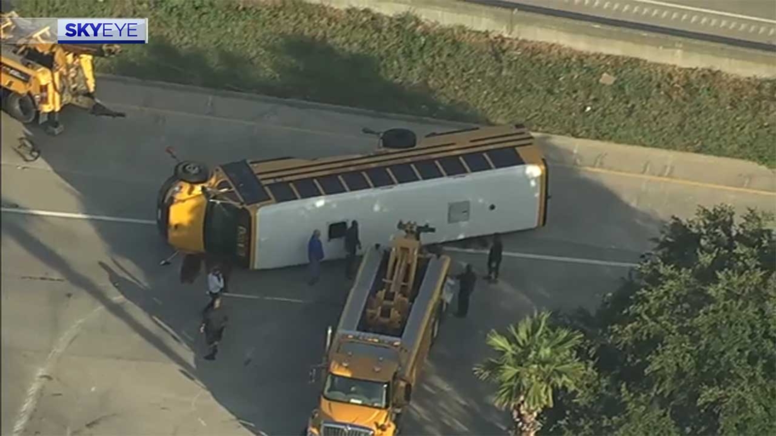 10 High School Ahead Academy students hurt after car crashes into ...