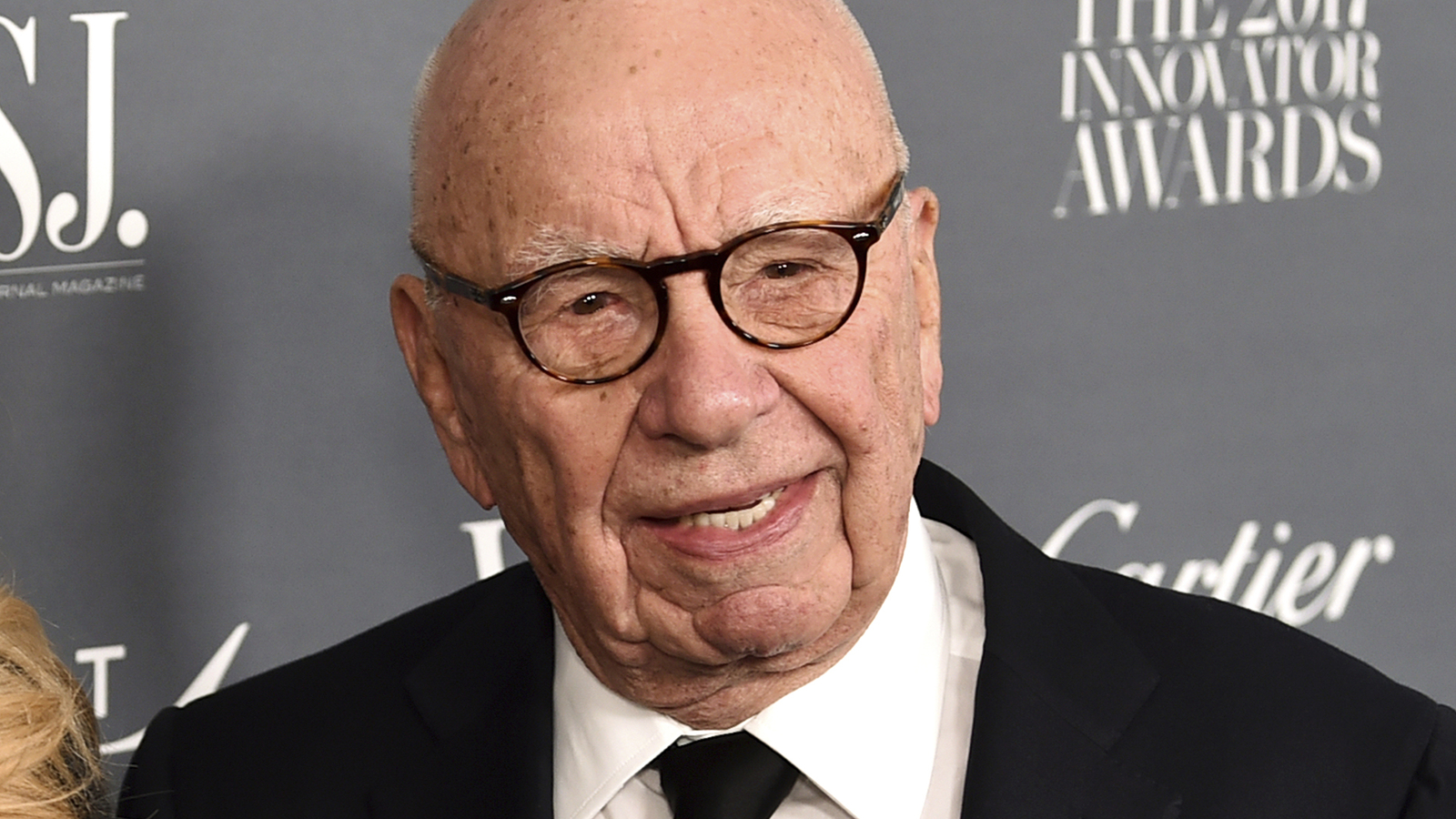 Rupert Murdoch mengundurkan diri sebagai kepala News Corp.  dan Fox Corp.