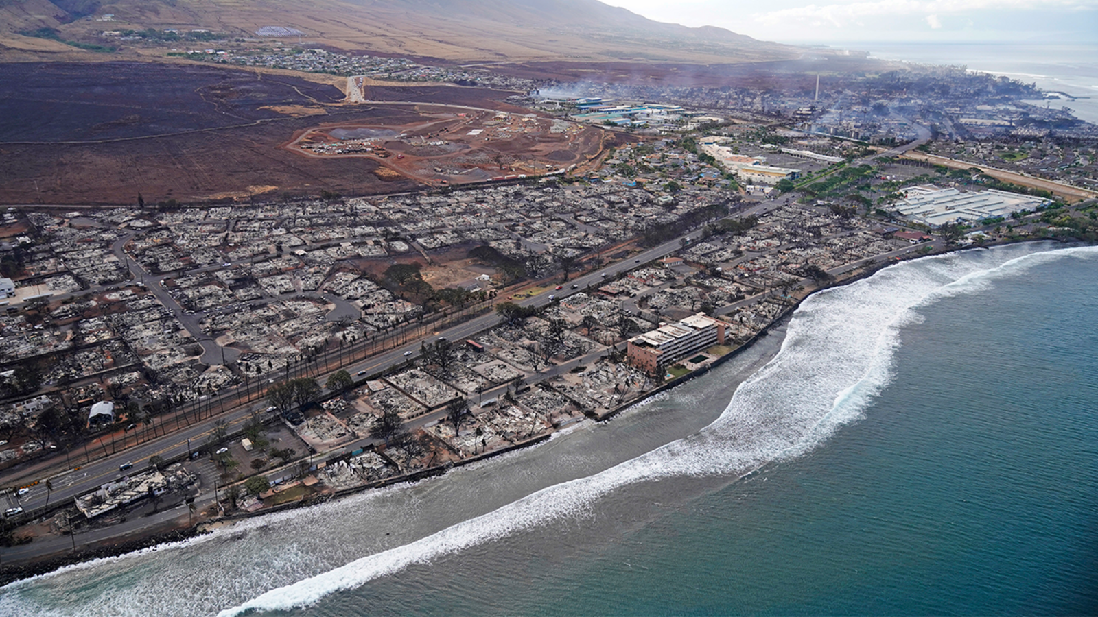 CEO Hawaiian Electric Shelee Kimura tidak mendapat jawaban selama sidang DPR mengenai kebakaran hutan Maui