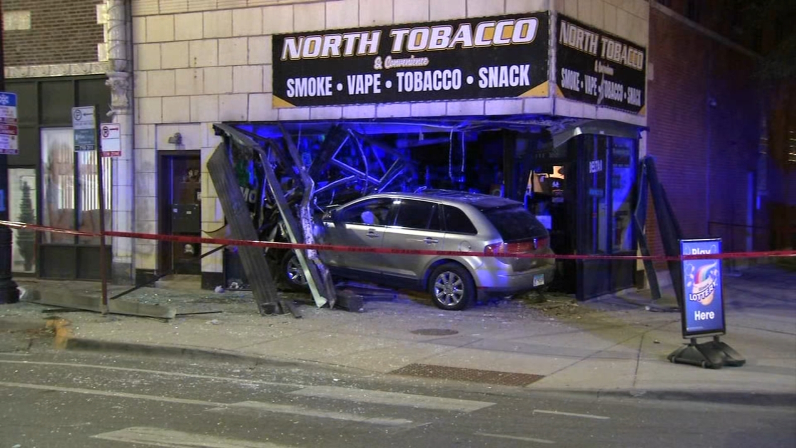 SUV crashes into Humboldt Park tobacco shop on North Side, Chicago