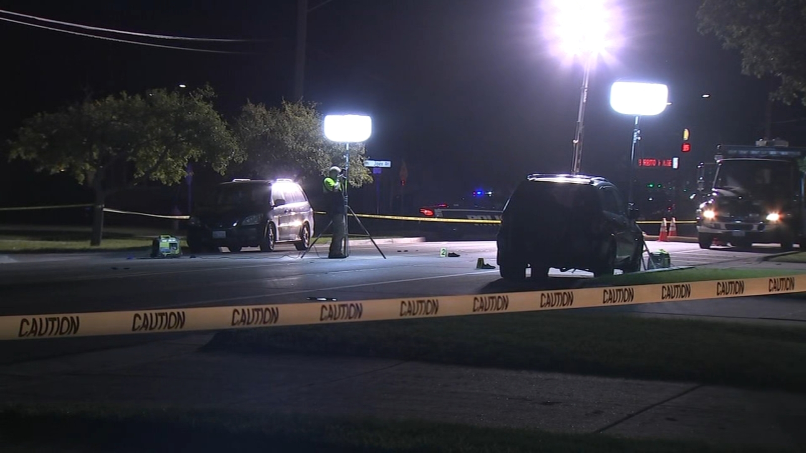 Boy, 17, fatally struck on Ballard Road in Niles, police say - Vimarsana News