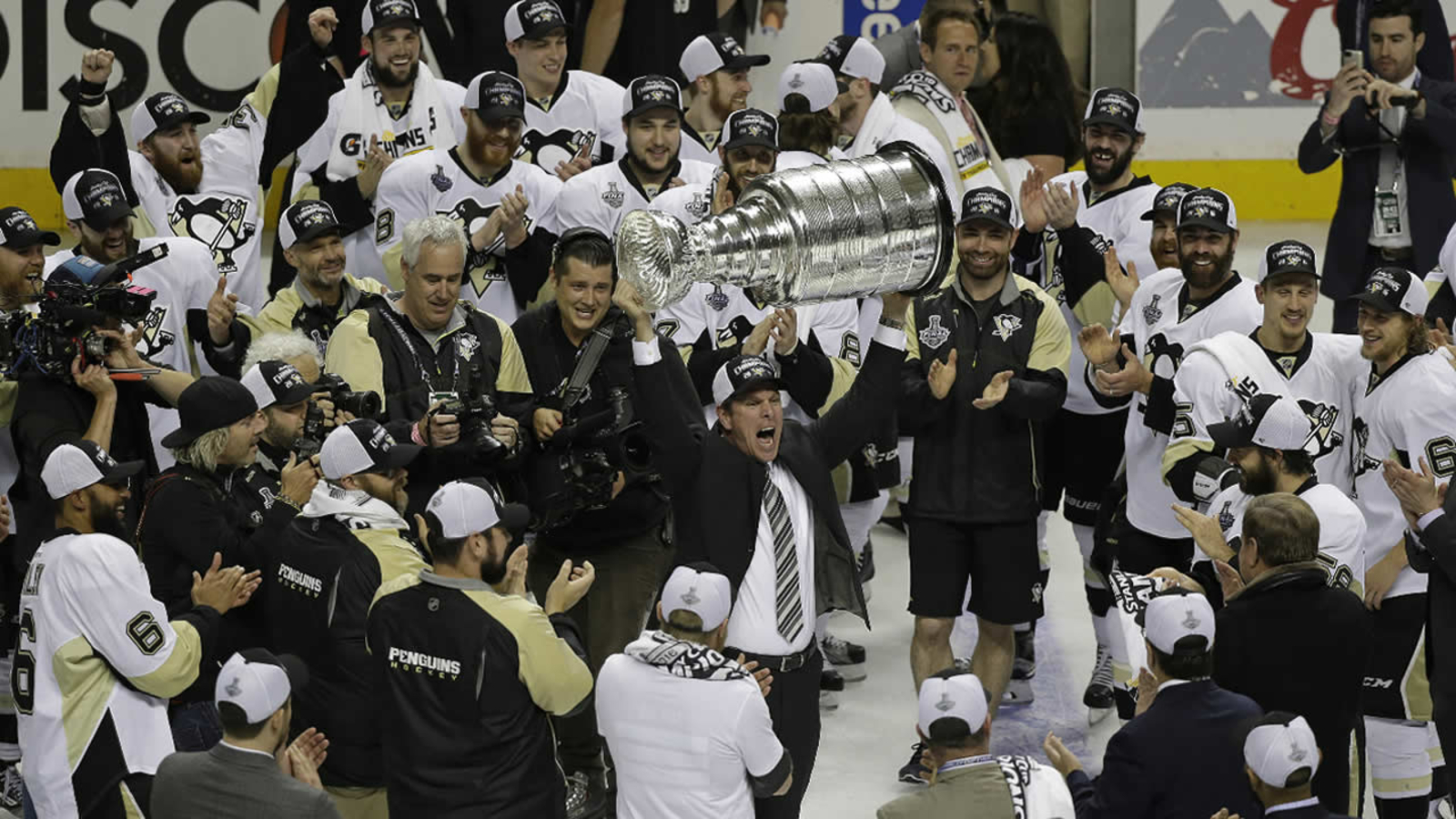 Penguins beat Sharks 3-1 for 4th Stanley Cup title - ABC7 San Francisco