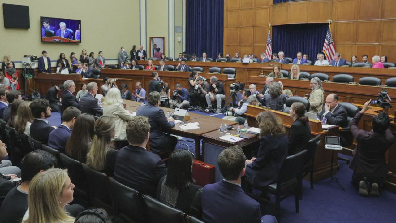 Witnesses at 1st Biden hearing say evidence doesn't meet threshold
