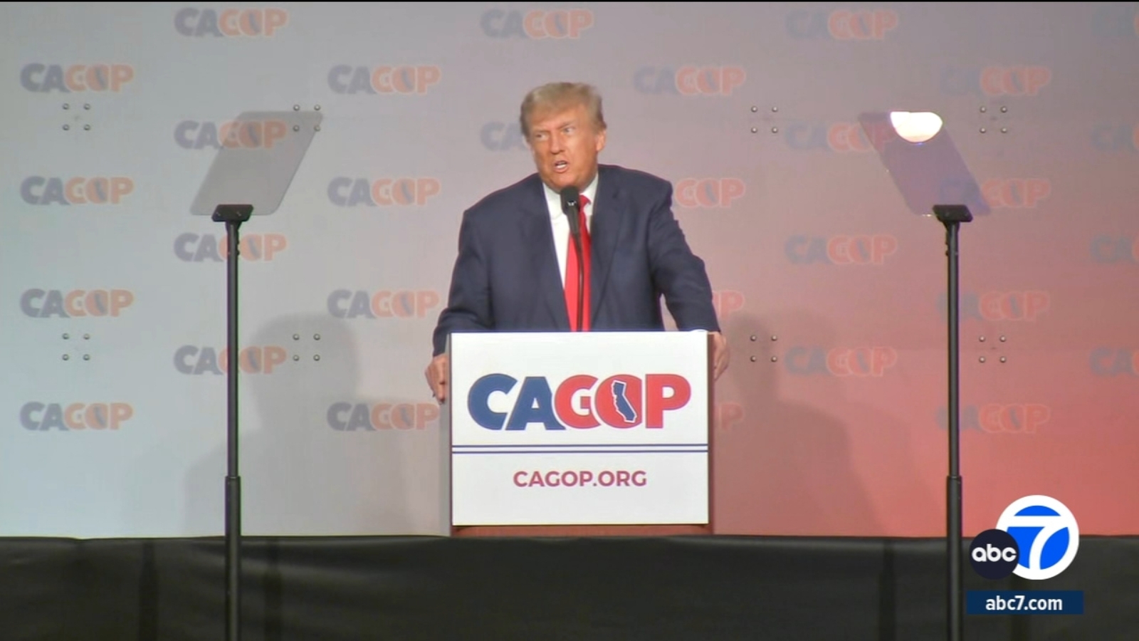 Trump says people in Beverly Hills smell bad, falsely claims shower times are restricted