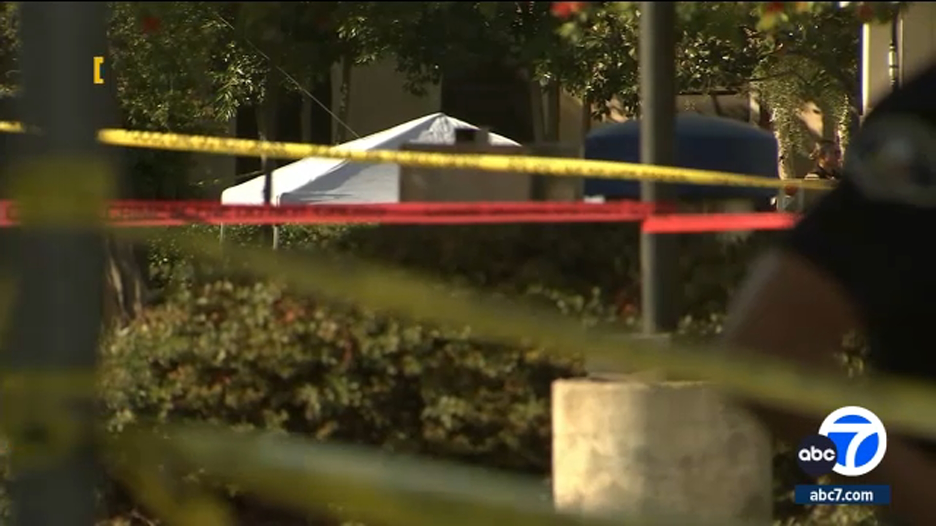 Policía de Anaheim mata a tiros a una persona afuera de gasolinera