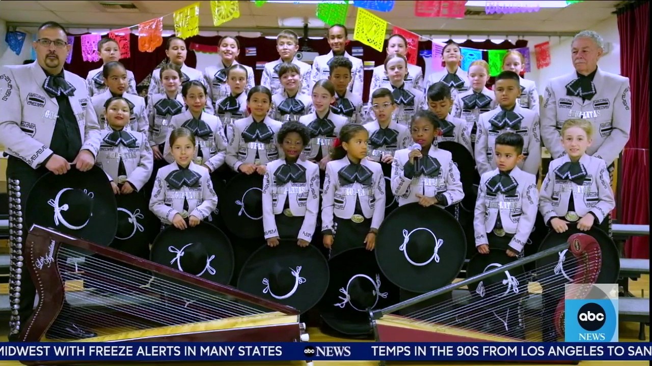 El Mariachi es la nueva banda de música en algunas escuelas