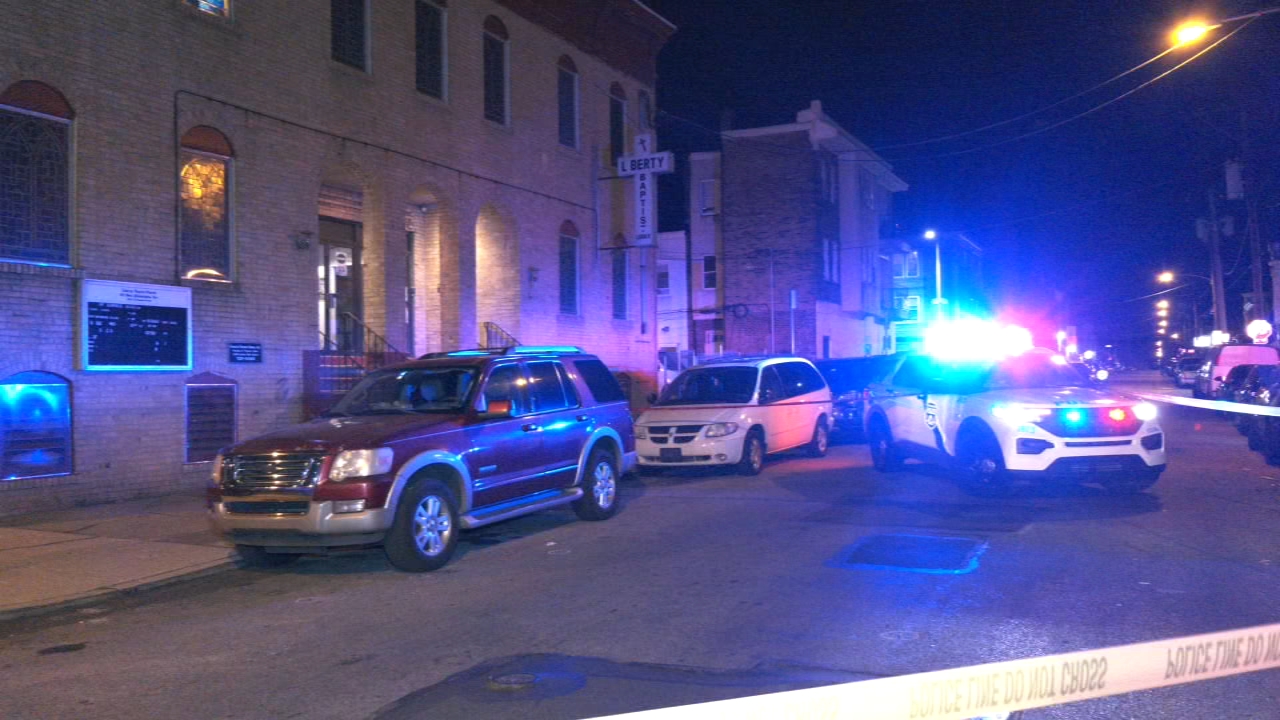 Man dies after being shot twice in the legs in West Philadelphia
