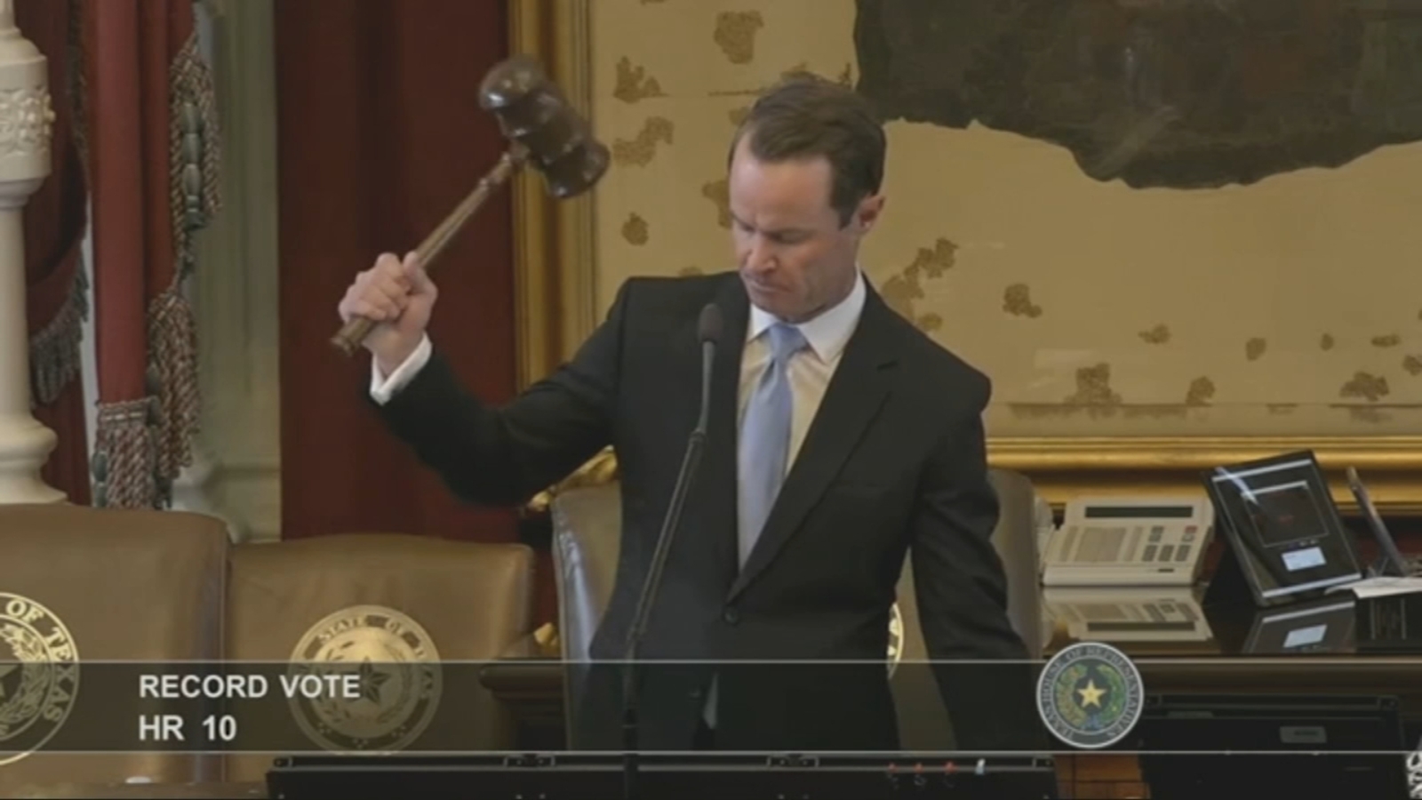 Texas lawmakers debate school vouchers in face of rural Republican Democratic opposition