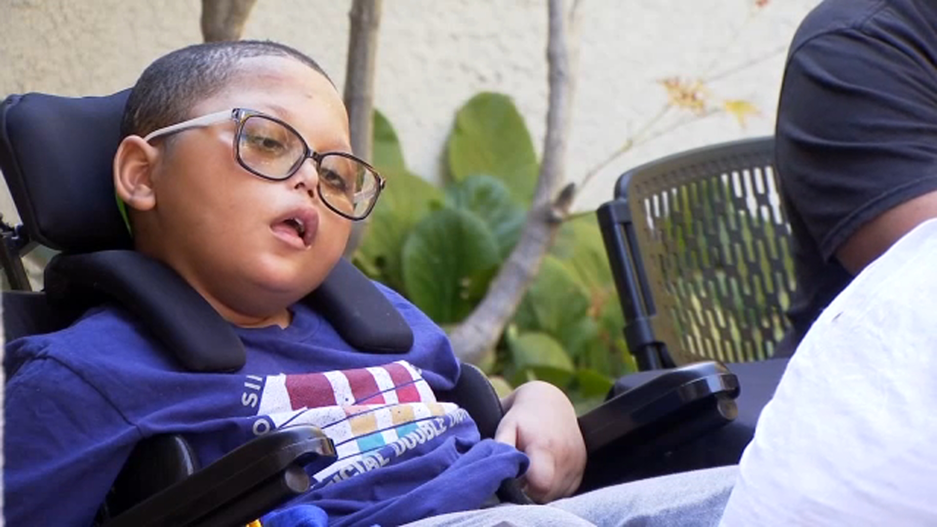Fresno boy celebrates 10th birthday despite rare condition