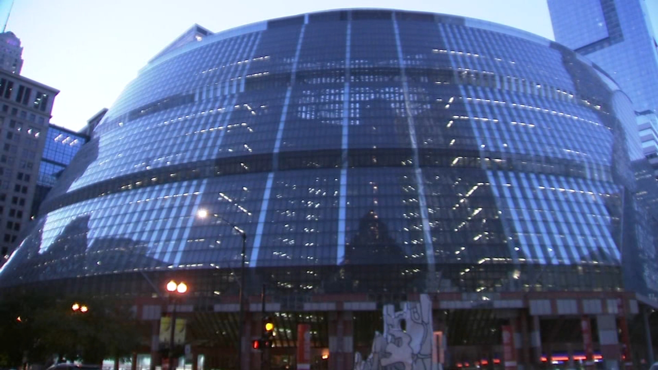 City grants permits to demolish Thompson Center atrium