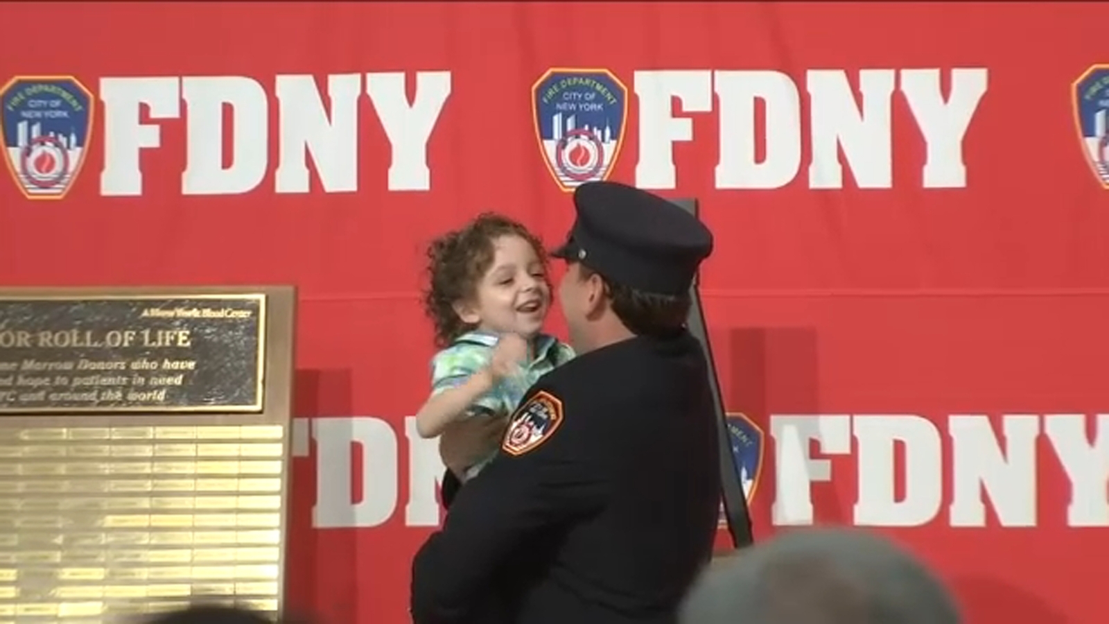 FDNY firefighter steps in to help 5-year-old suffering from rare disease - Vimarsana News