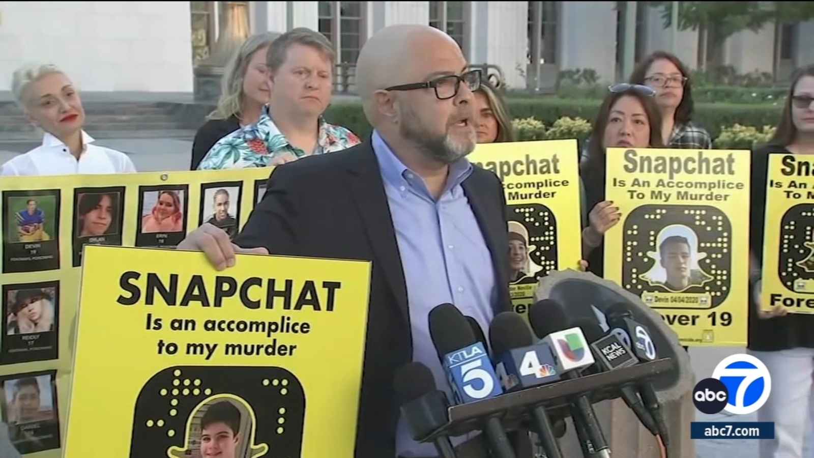 Bereaved parents blaming Snapchat for kids' drug-related deaths in Los Angeles lawsuit - Vimarsana News