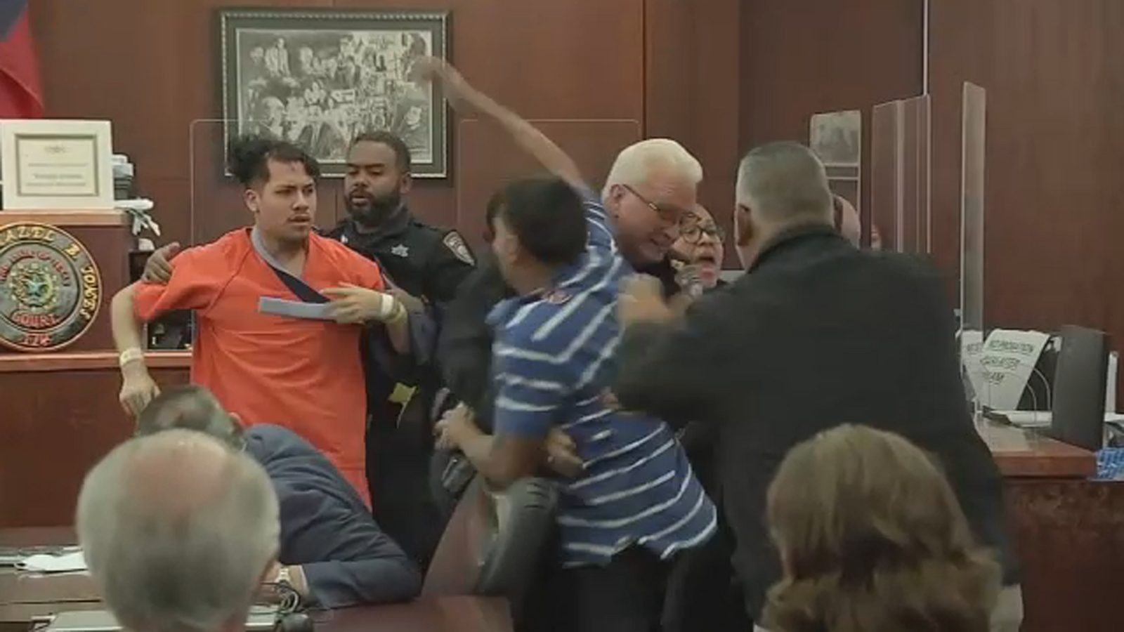 Frank DeLeon Jr. to be formally sentenced in Diamond Alvarez's murder Thursday following families' courtroom outburst - Vimarsana News