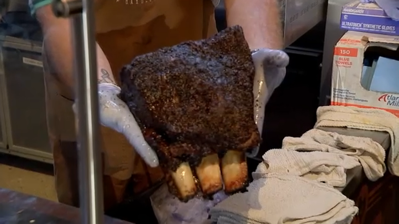 Astros vs Rangers Killen's BBQ and Hurtado BBQ place ALCS bet to see