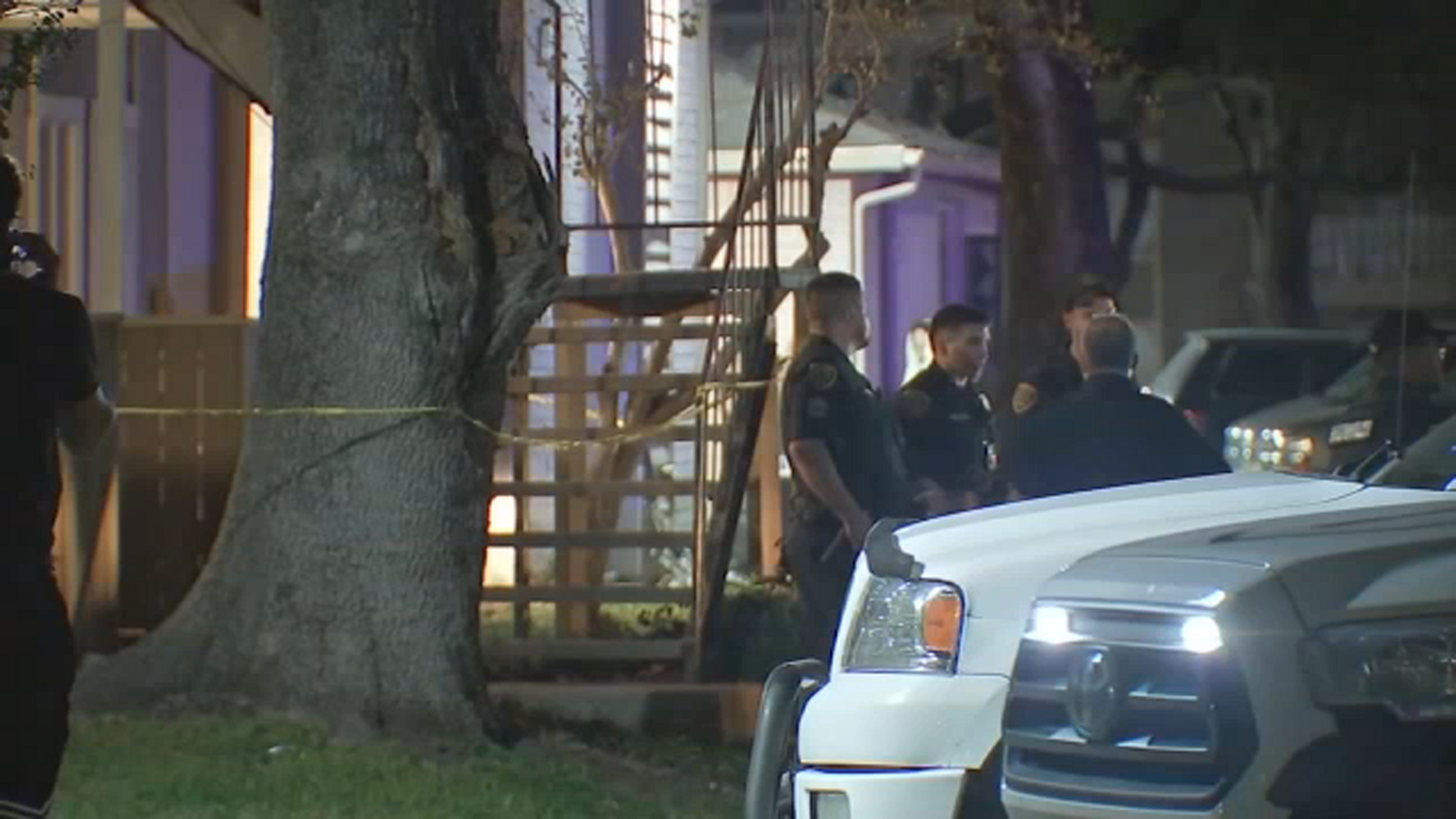 Woman killed in shootout during home invasion robbery at apartment in east Houston police say