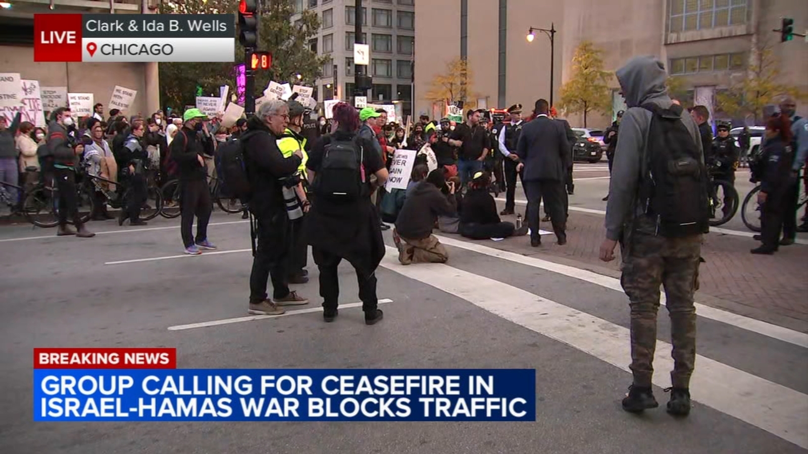 Chicago protest today: Group protesting Hamas-Israel war halts downtown Chicago traffic at Clark and Ida B. Wells - Vimarsana News
