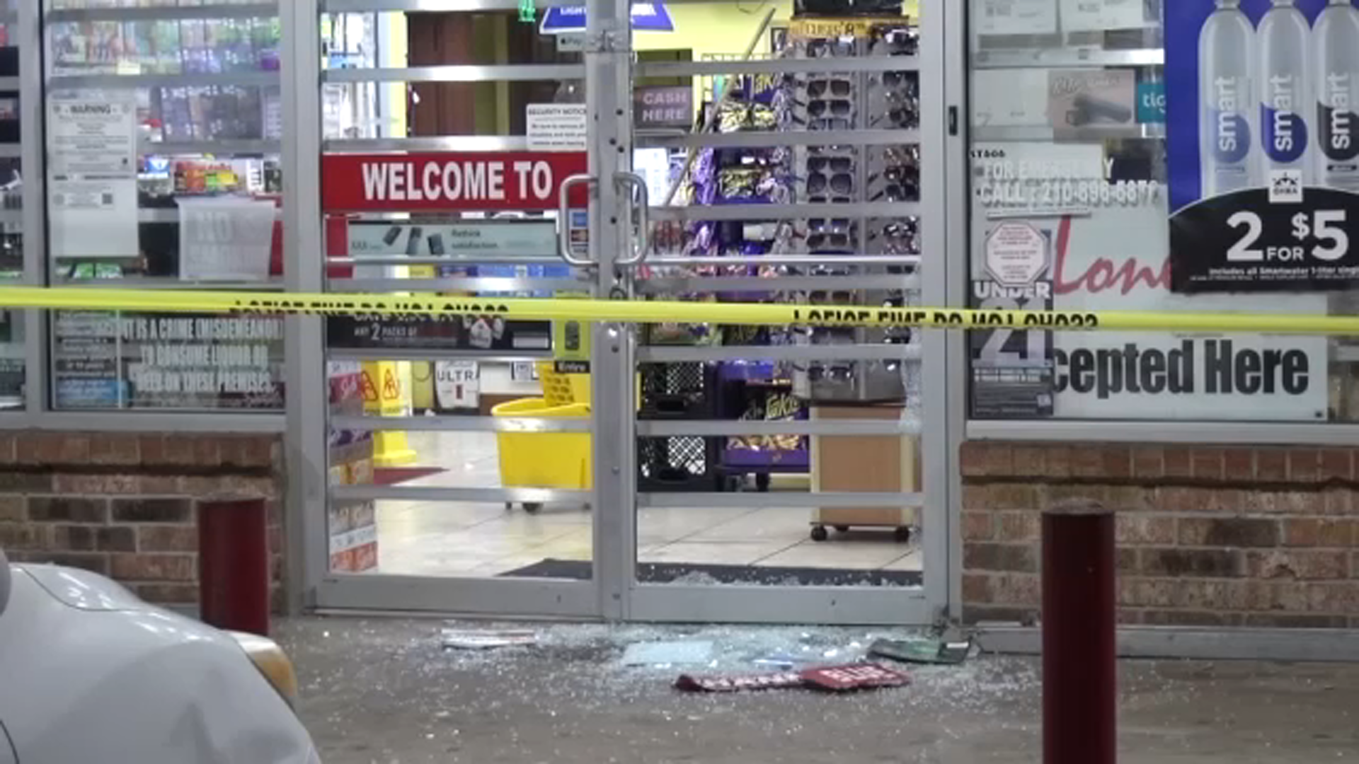 Store clerk reportedly hurt is among 4 shootings across Houston
