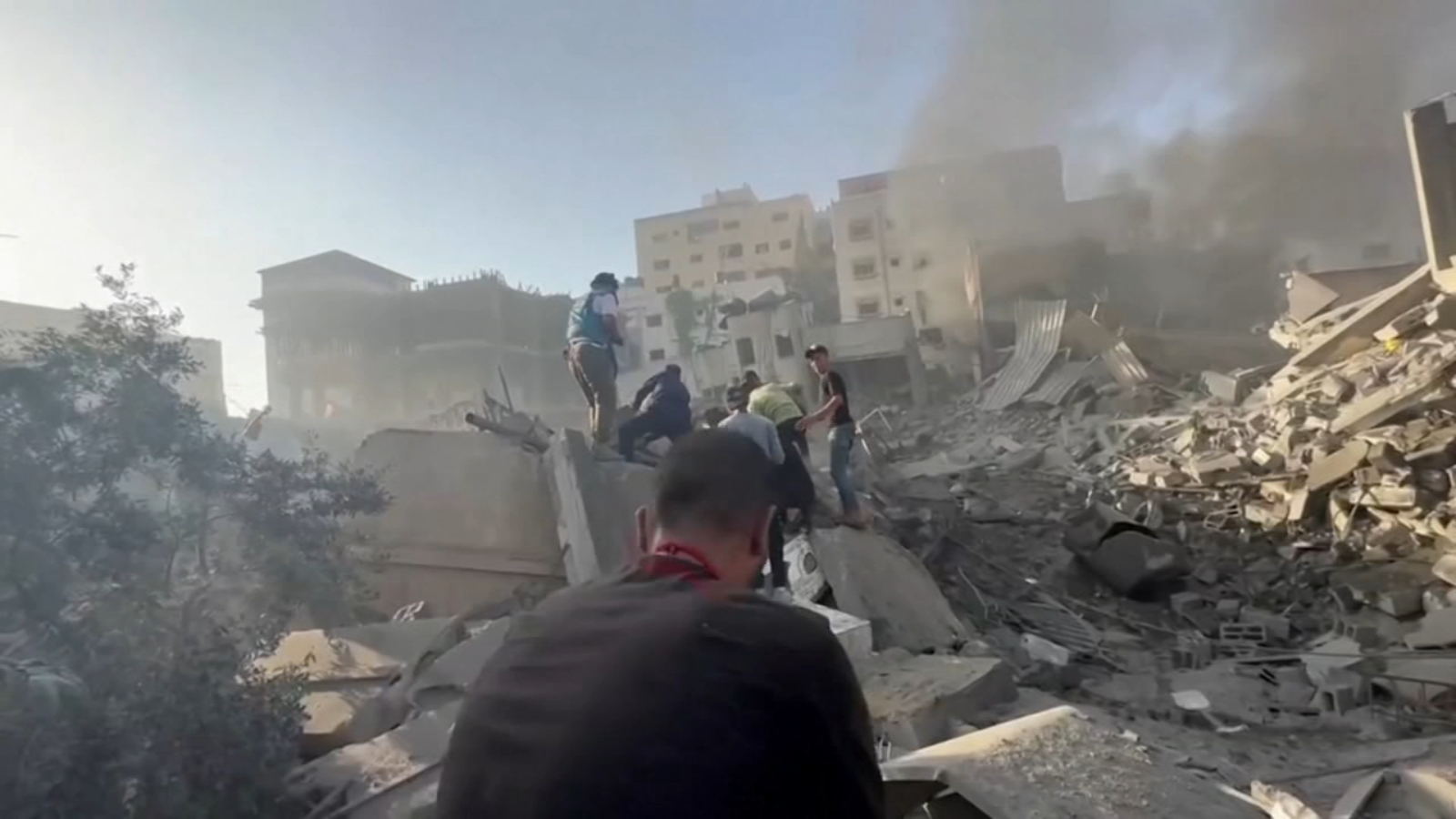 Israel-Hamas war: Israel intensifies strikes on Gaza including underground targets; Palestinian death toll over 8,000 - Vimarsana News
