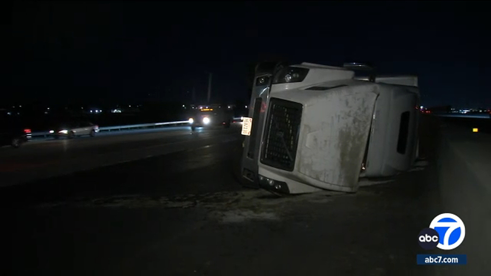 Santa Ana winds wreak havoc on freeways in Inland Empire