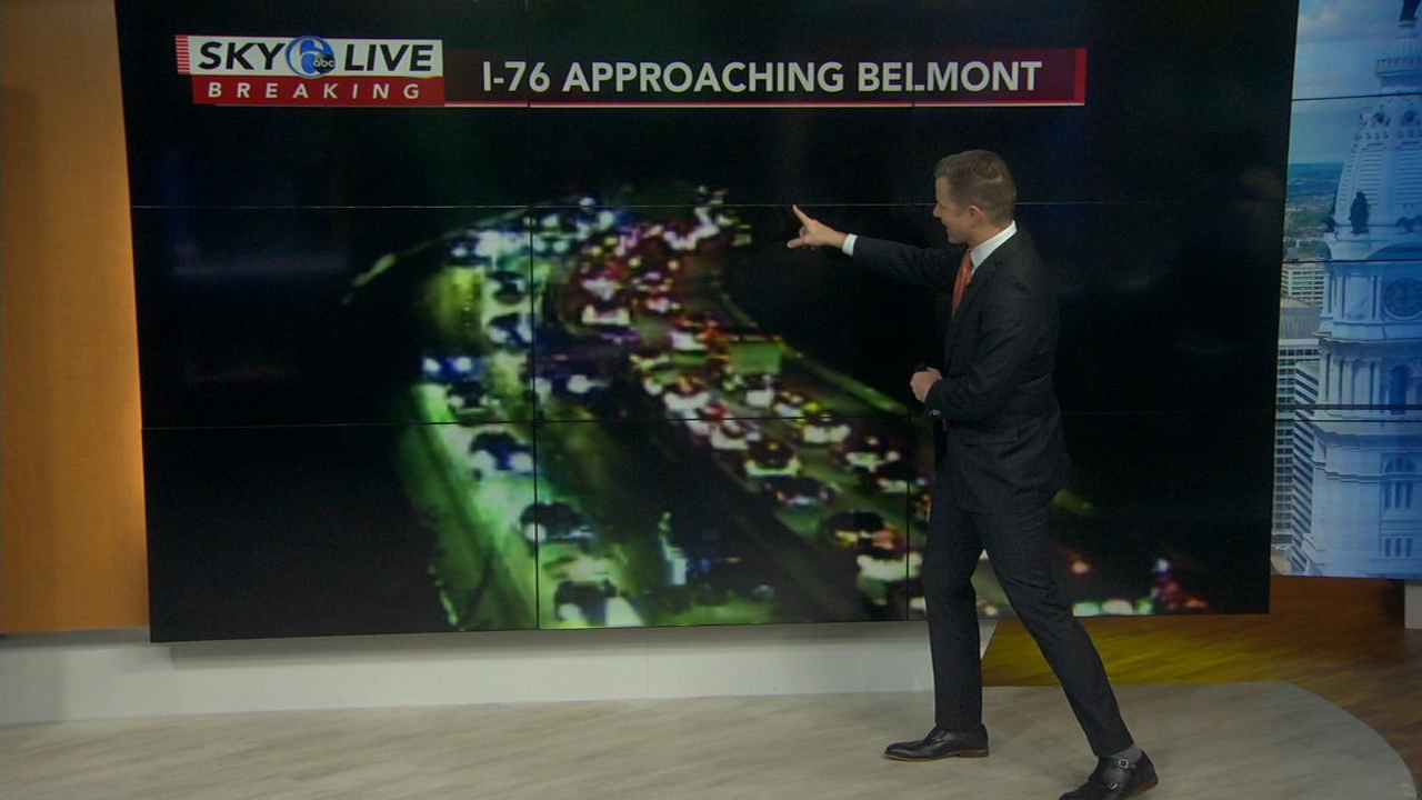 2-vehicle crash causes delays on EB Schuylkill Expressway