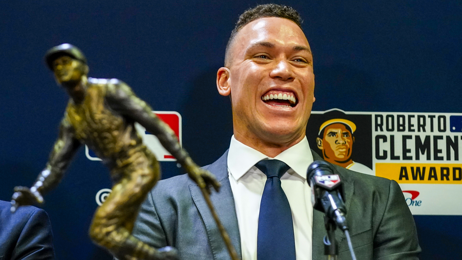 Former Bulldog Aaron Judge wins MLB's Clemente Award for philanthropy - Vimarsana News