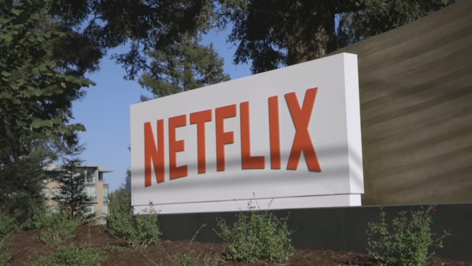Netflix looking to create 900M production facility at former Fort