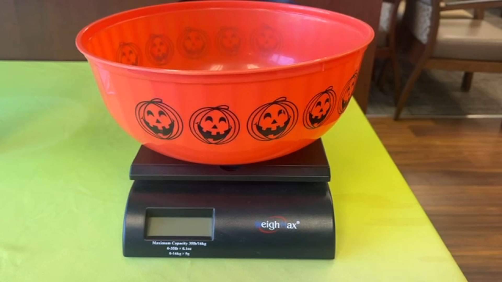 Cash in leftover Halloween candy to give to service members